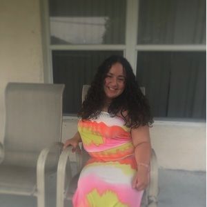 Meet your Posher, Analyssa